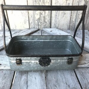 Large Metal Antique Square bucket 2330690 (5)