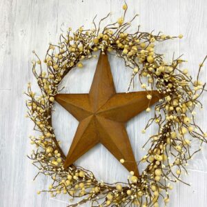 28in Beige Berries wreath w Rustic Metal Star 2481310 (9)