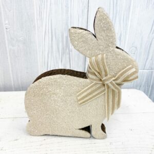 7inx9in Bunny cutout FAQ07710 (4)