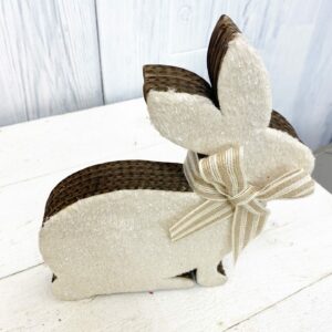 7inx9in Bunny cutout FAQ07710 (2)