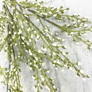 Large Cream Gypsophila Berry Bush