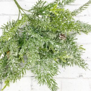 18in Icy Cedar Pine Bush 81093 (1)