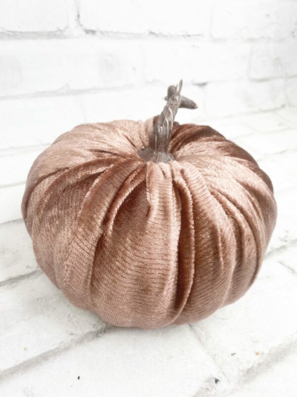 7-5in Dark Mauve Velvet Pumpkin 56575DTMV (1)