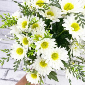 14in White Daisy Bush