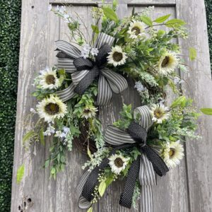 White Sunflower Wreath