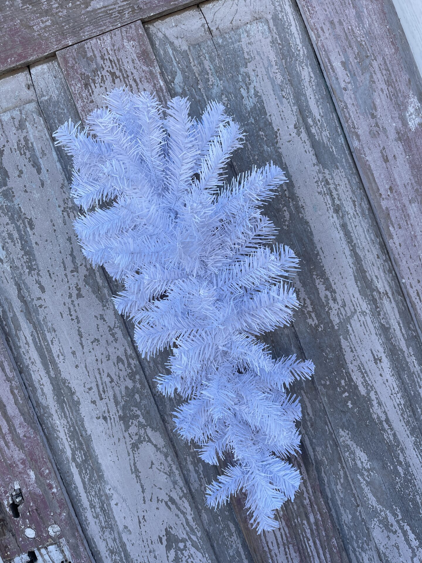 Medium 24" White Swag Base Kelea's Florals