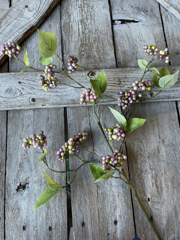 30 in Lavender Green Berry stem