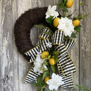 Lemon Clematis Wreath
