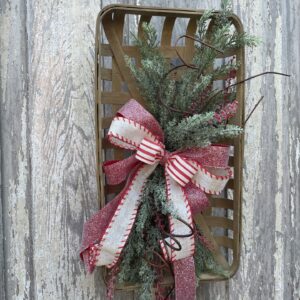 Christmas Basket Cluster Hanger