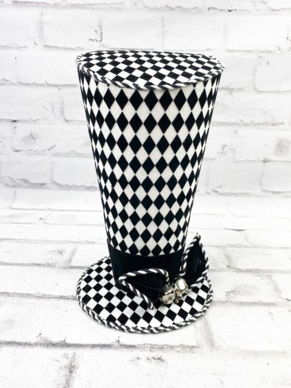 Asymmetrical stripe Top Hat