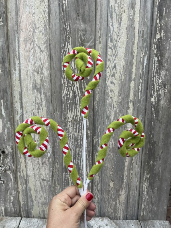 Red White Green Felt Stripe Spiral Curly Spray 84748RDWTGN