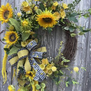 Sunflower Summertime Fun Wreath