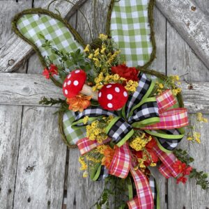 Wonderland Butterfly Wreath Kit