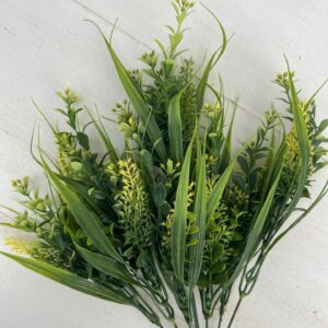 Yellow Green Plastic Mixed Boxwood Bush 13436YW