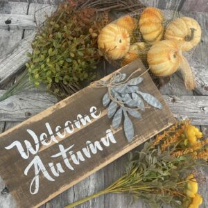 Oval Pumpkin Welcome Autumn Wreath