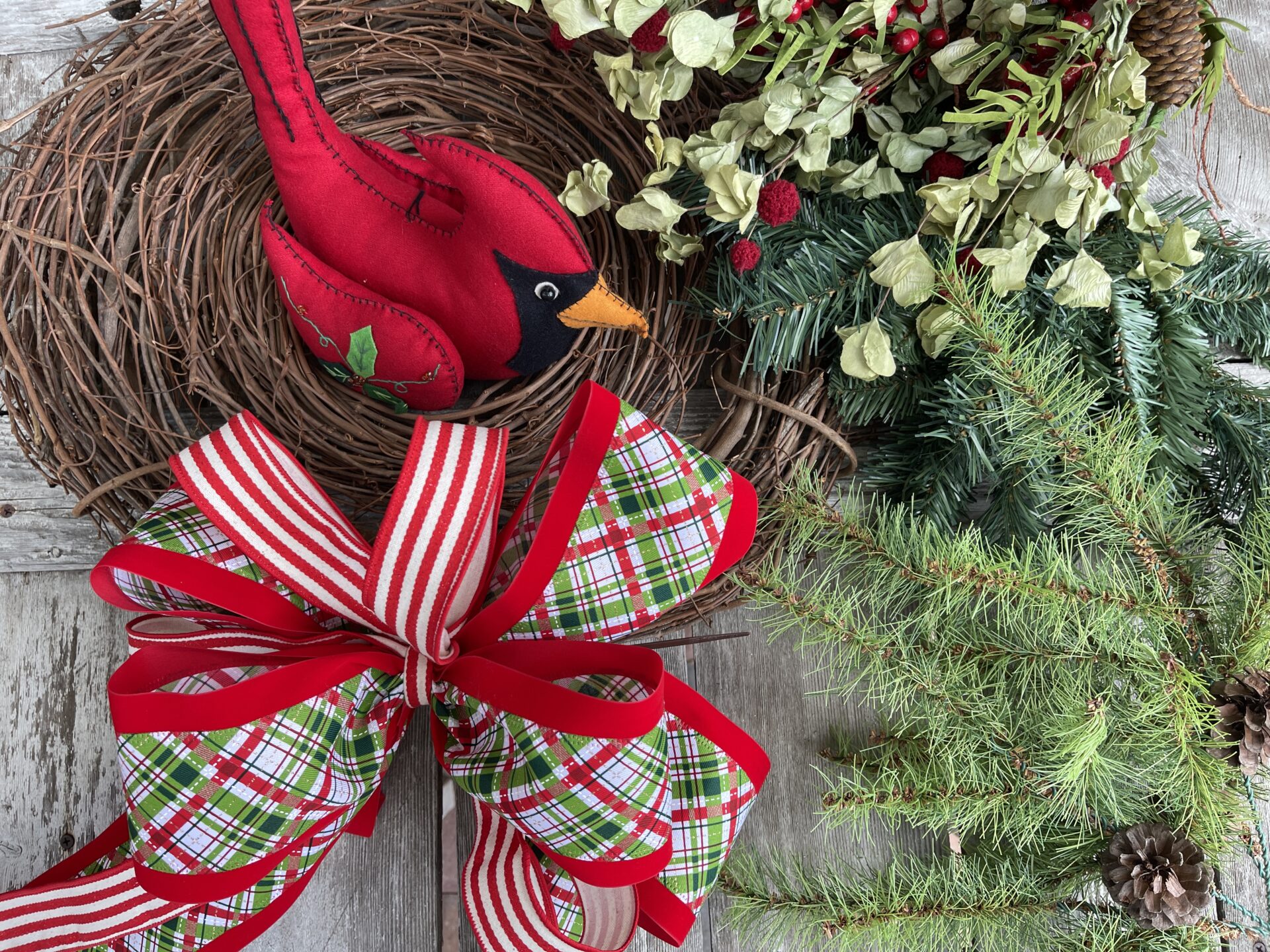 KDS Live Large Cardinal Wreath Supply List Kelea's Florals