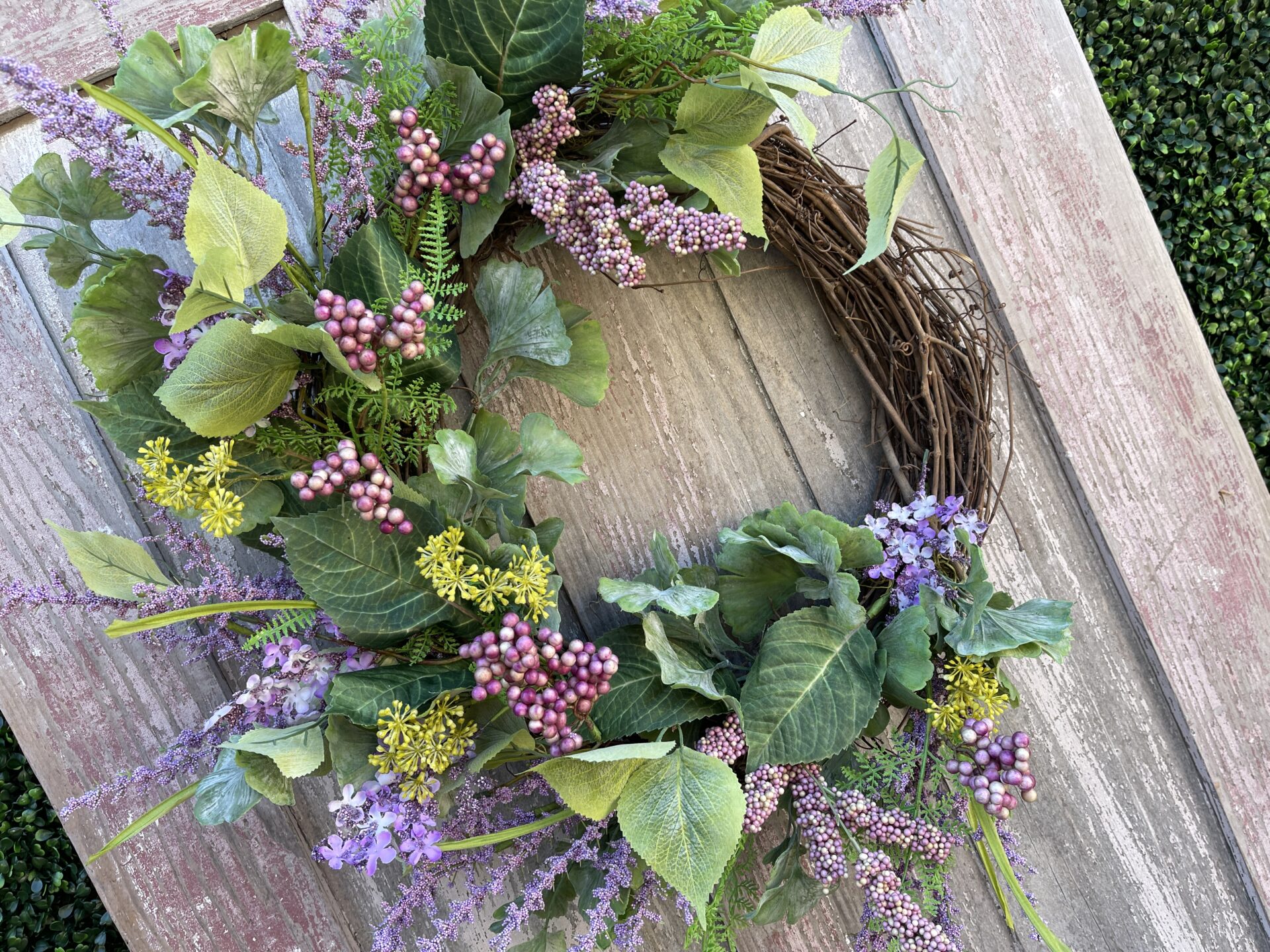 DIY Berry Grapevine Wreaths & Swags for Any Season Supply List - Kelea ...