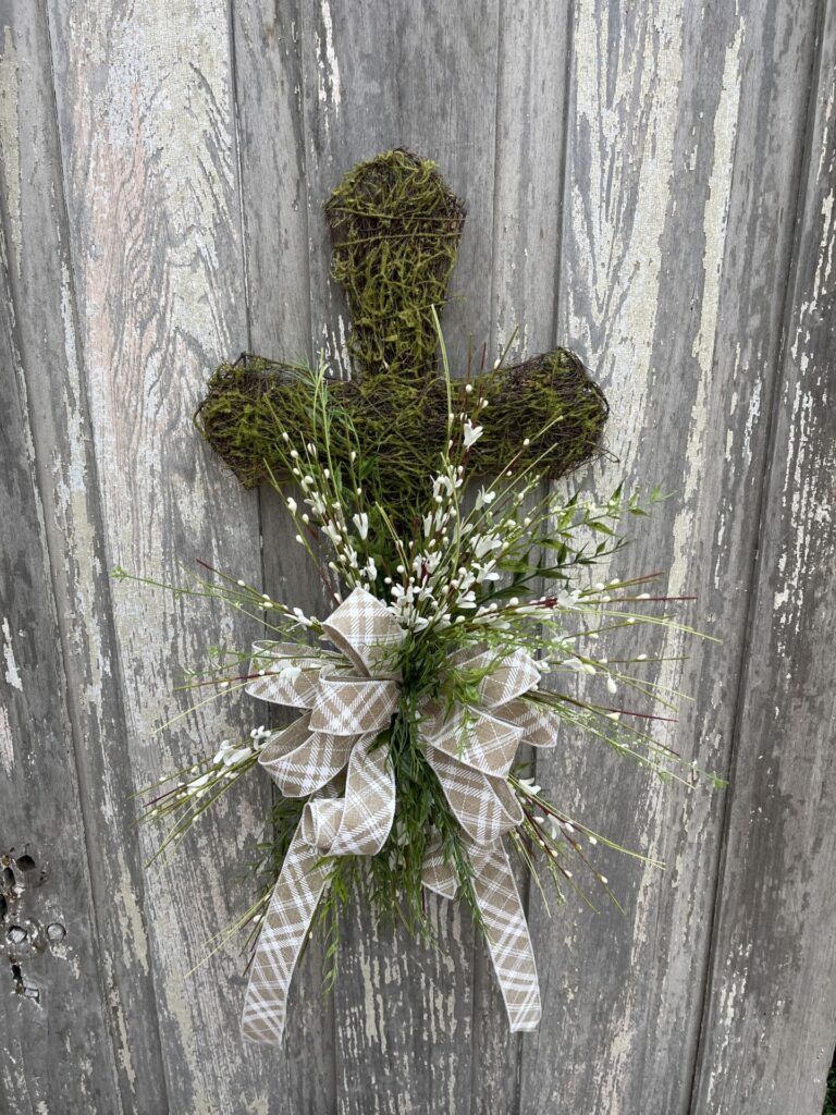 Cross Year Round Door Hanger