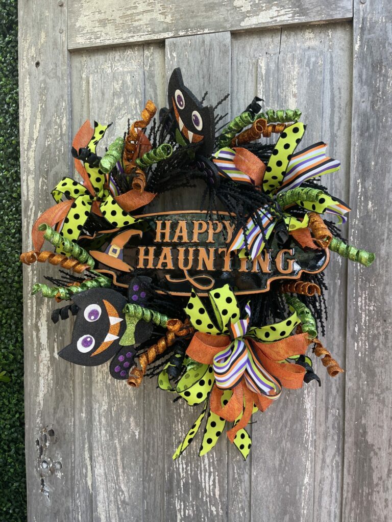 Batty Happy Haunting Wreath Kit