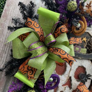 Skeleton Head Halloween Wreath