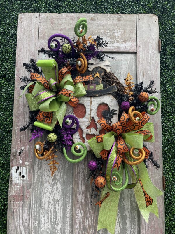Skeleton Head Halloween Wreath