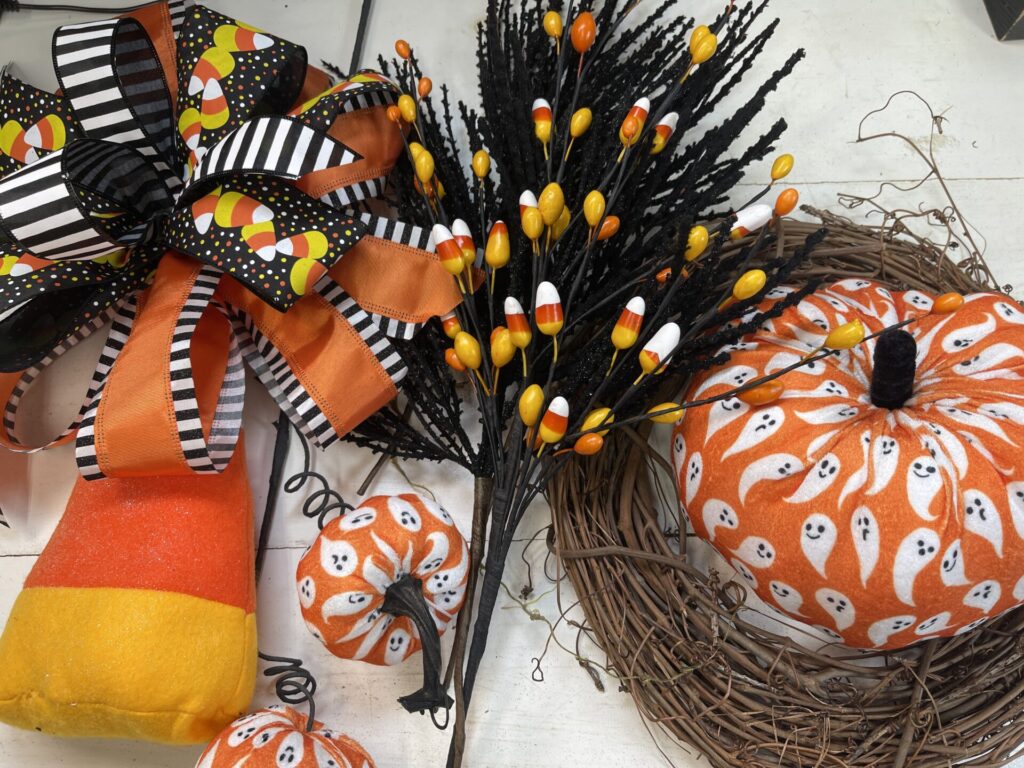 Ghost Pumpkin Wreath Supplies