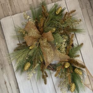 Gold Classic Christmas Wreath