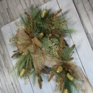 Gold Classic Christmas Wreath
