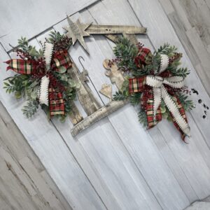 Cottage Grace Nativity Door Hanger Kit