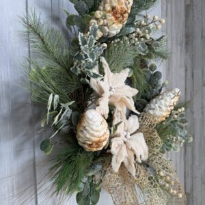 Winter Sparkle Wreath side