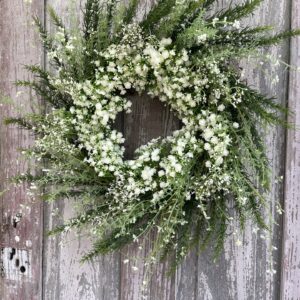 Cream Cottage Wreath