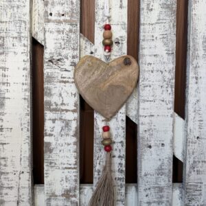 Wooden Heart Tassel 601091