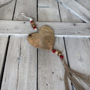 Wooden Heart Tassel 601091