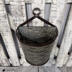 3828960_large Flat Back Metal Container