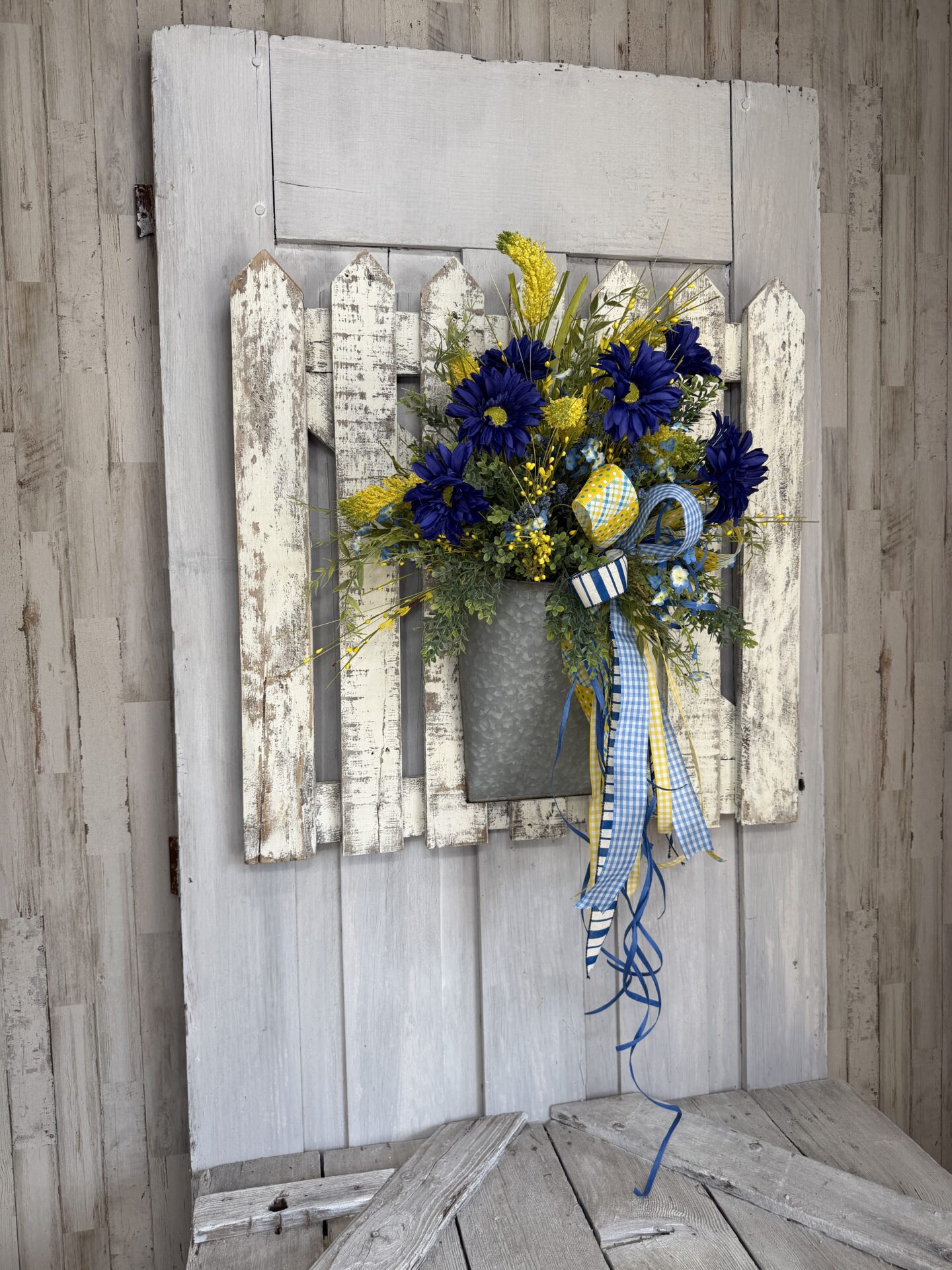 KDS Tutorial Grace in Blue Wall Pocket Supply List - Kelea's Florals