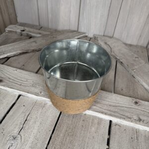 77402 Galvanized Bucket with Jute