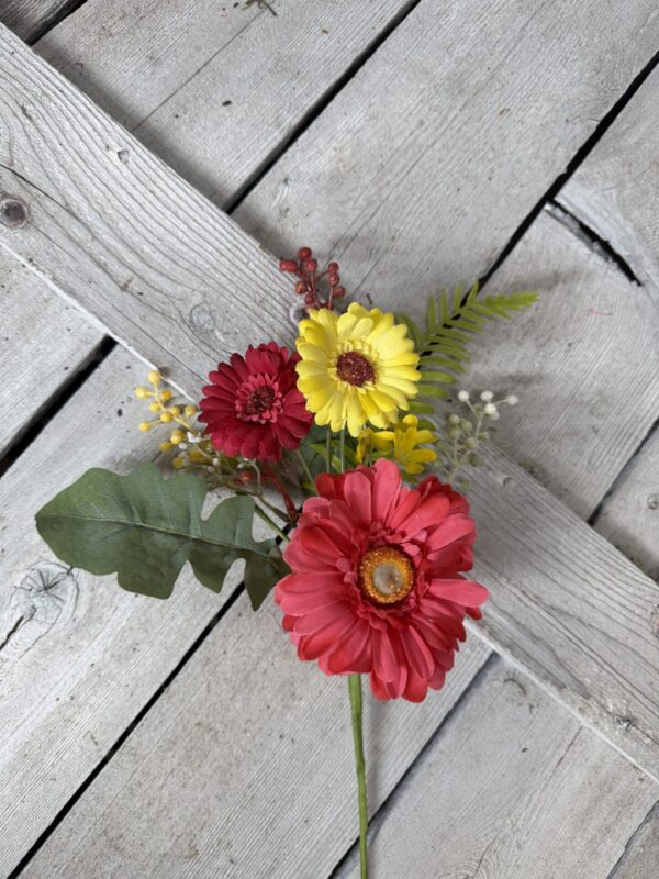 Pink Gerber Daisy Stem 82578