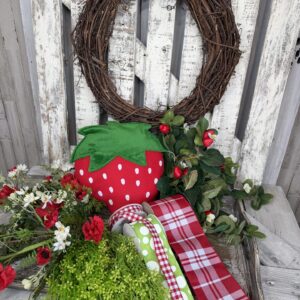 Strawberry Fields Wreath Supplies