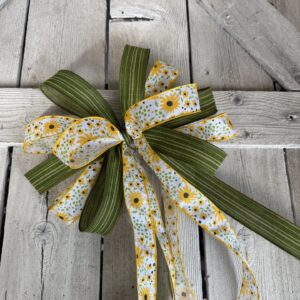 Full Loopy Bow with Tails